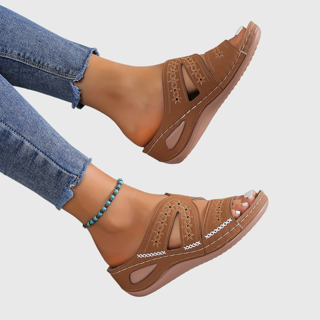 Noëlle™ | Lightweight Orthopedic Sandals