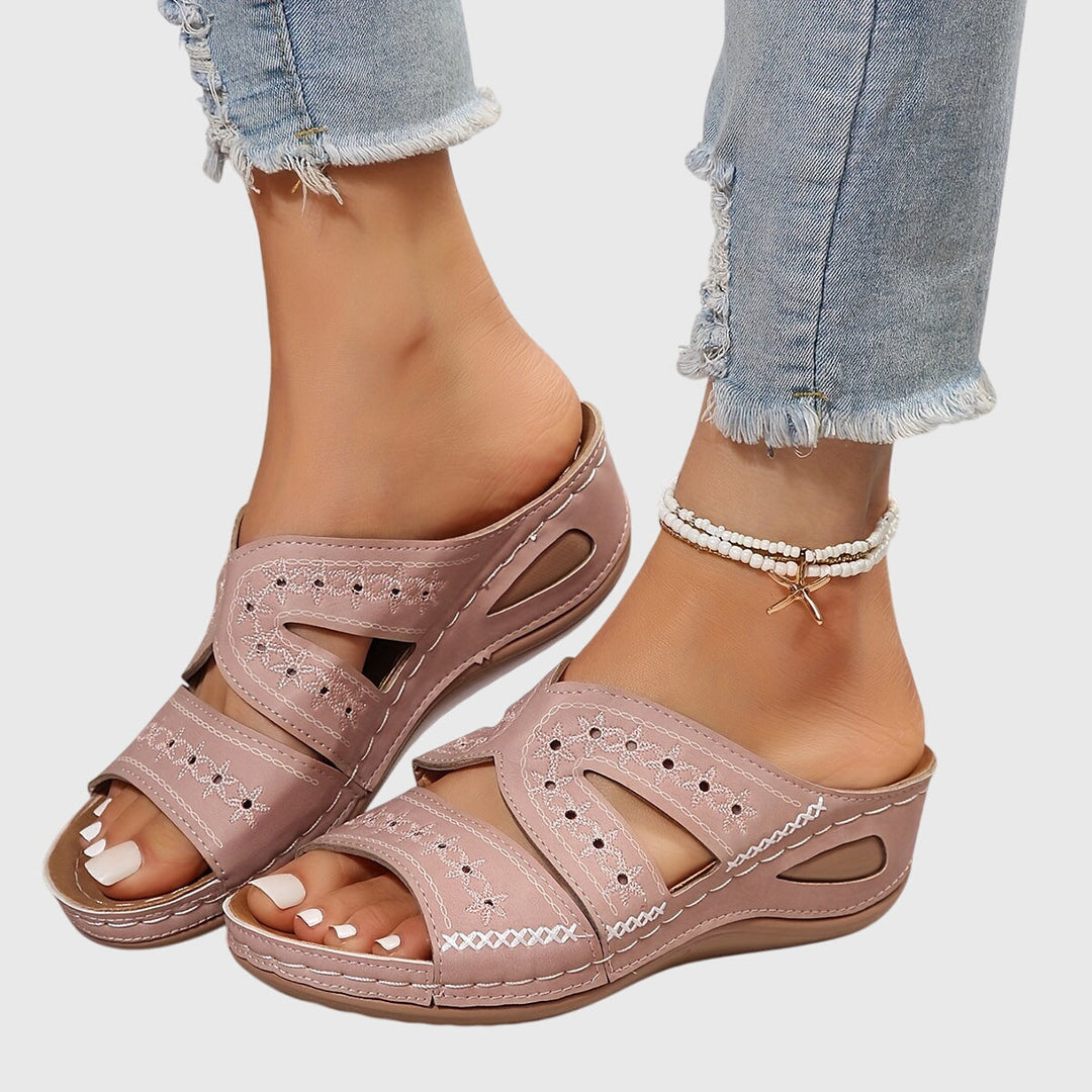 Noëlle™ | Lightweight Orthopedic Sandals